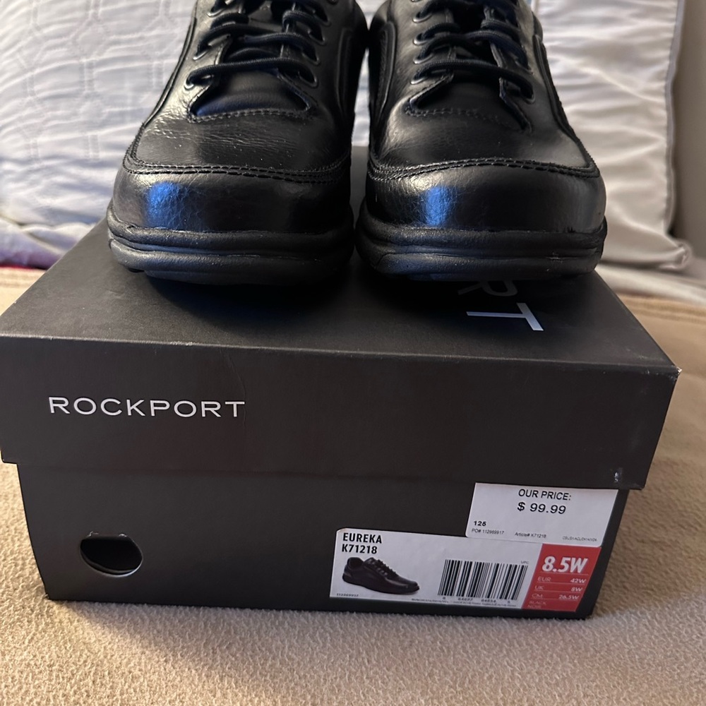 Rockport Men's Black Leather Oxfords